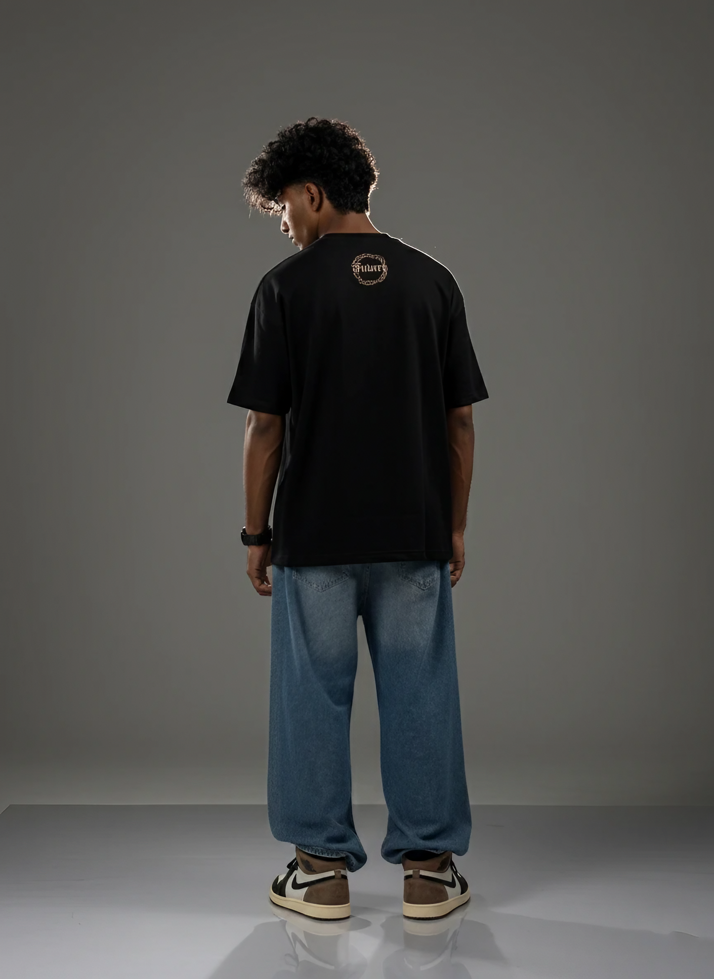 Divine - Oversized T-Shirt - (FL002)