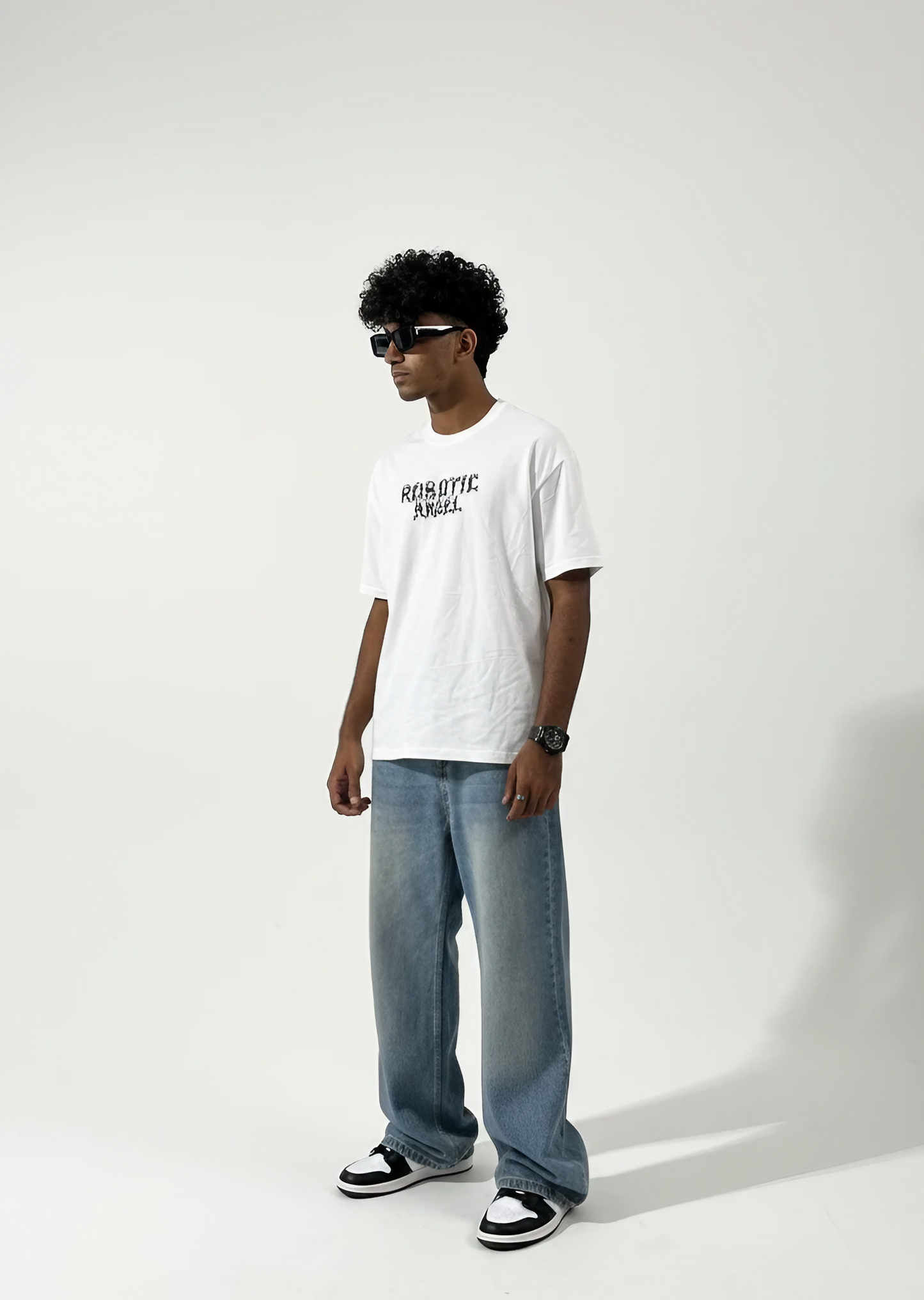 Robotic Angel - Oversize T-Shirt - (CC001)